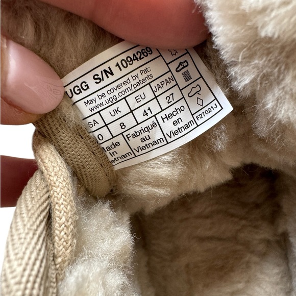 UGG Neumel leather suede boots - Picture 10 of 12